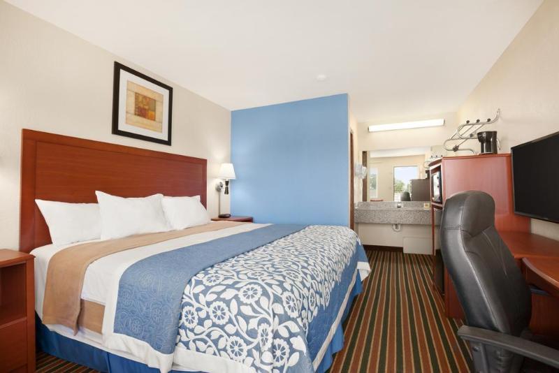 Days Inn By Wyndham Champaign/Urbana Eksteriør bilde