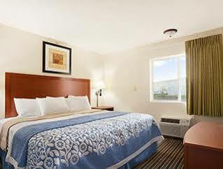 Days Inn By Wyndham Champaign/Urbana Eksteriør bilde